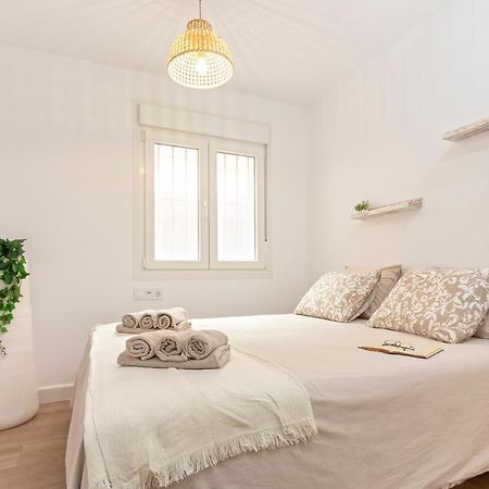 Malgi Apartment - Malaga City Centre Bagian luar foto
